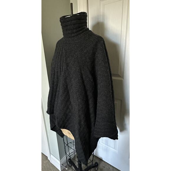 ALEXANDRA BARTLETT 100% Wool Turtleneck Sweater Poncho Top Dark Gray Charcoal - Picture 10 of 16